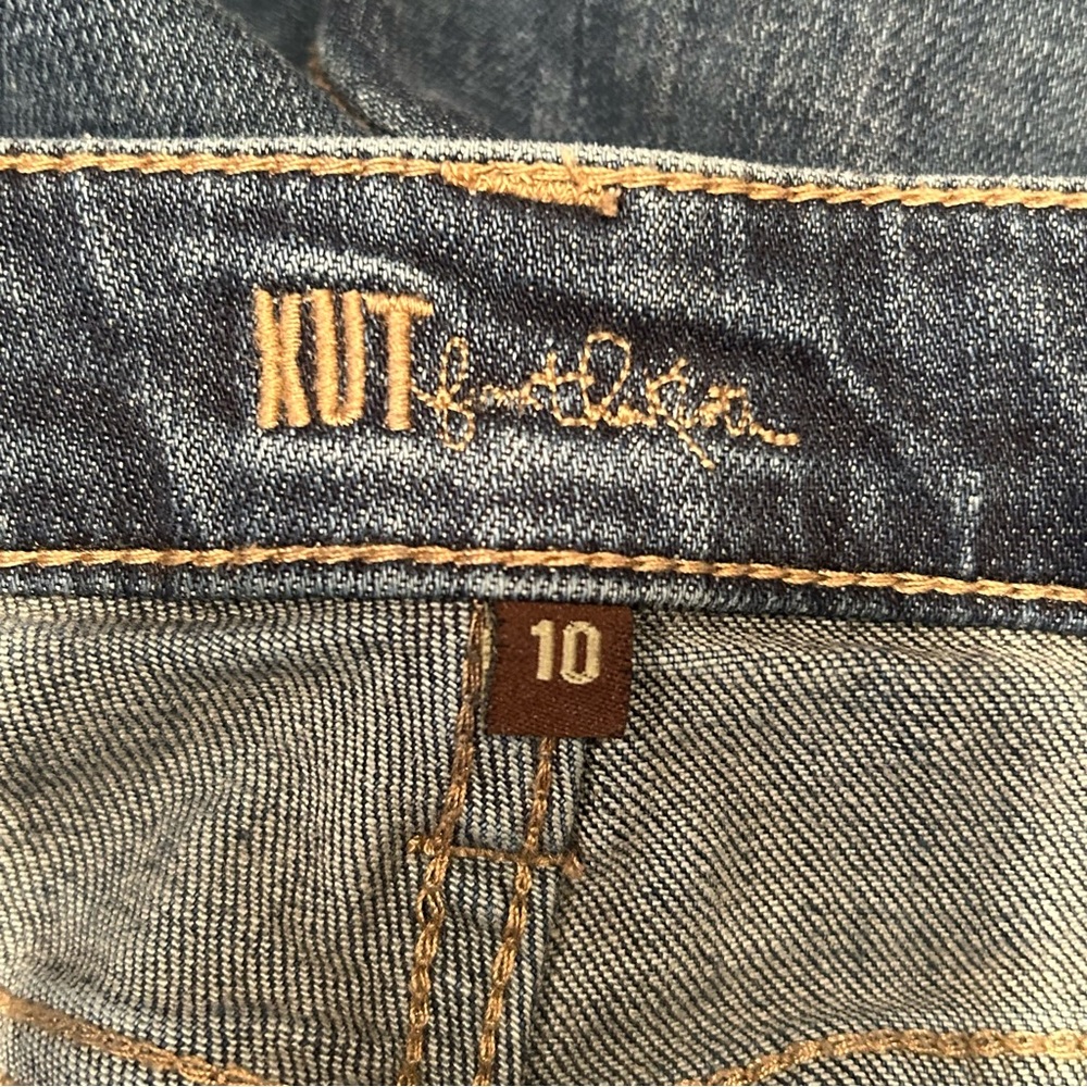 Kut from the Kloth Women’s Catherine Boyfriend Jeans Size 10 Stretch Denim - Picture 7 of 9